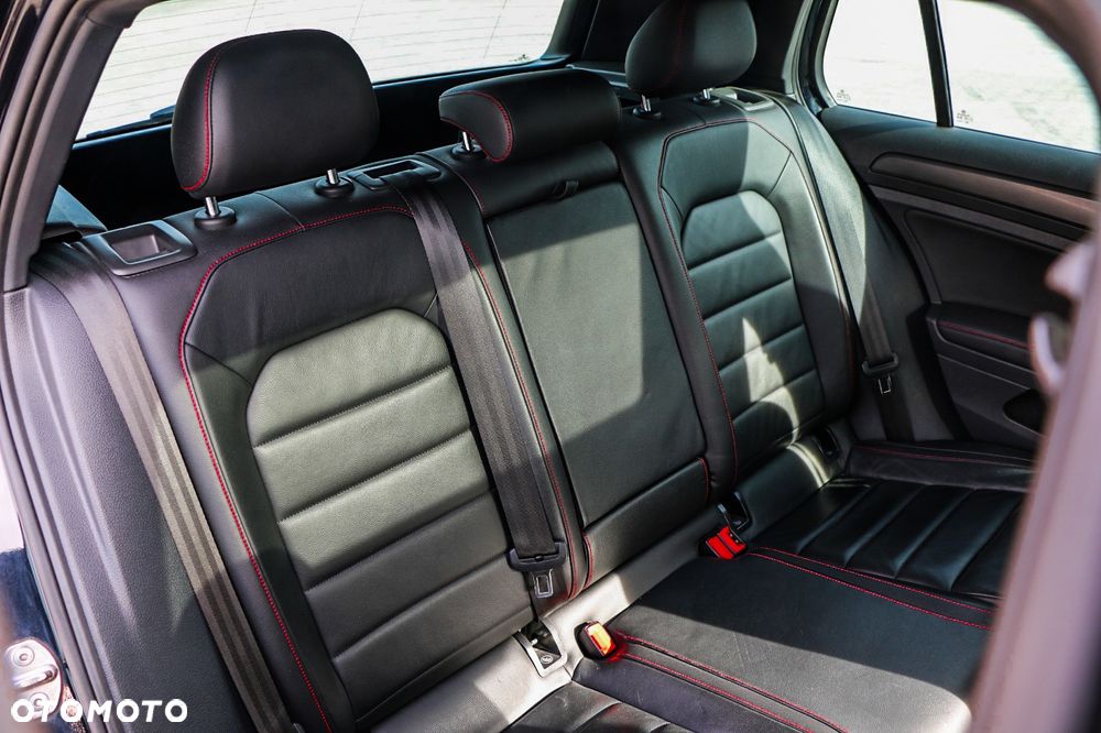 Volkswagen Golf 2.0 TSI OPF DSG GTI Clubsport - 18