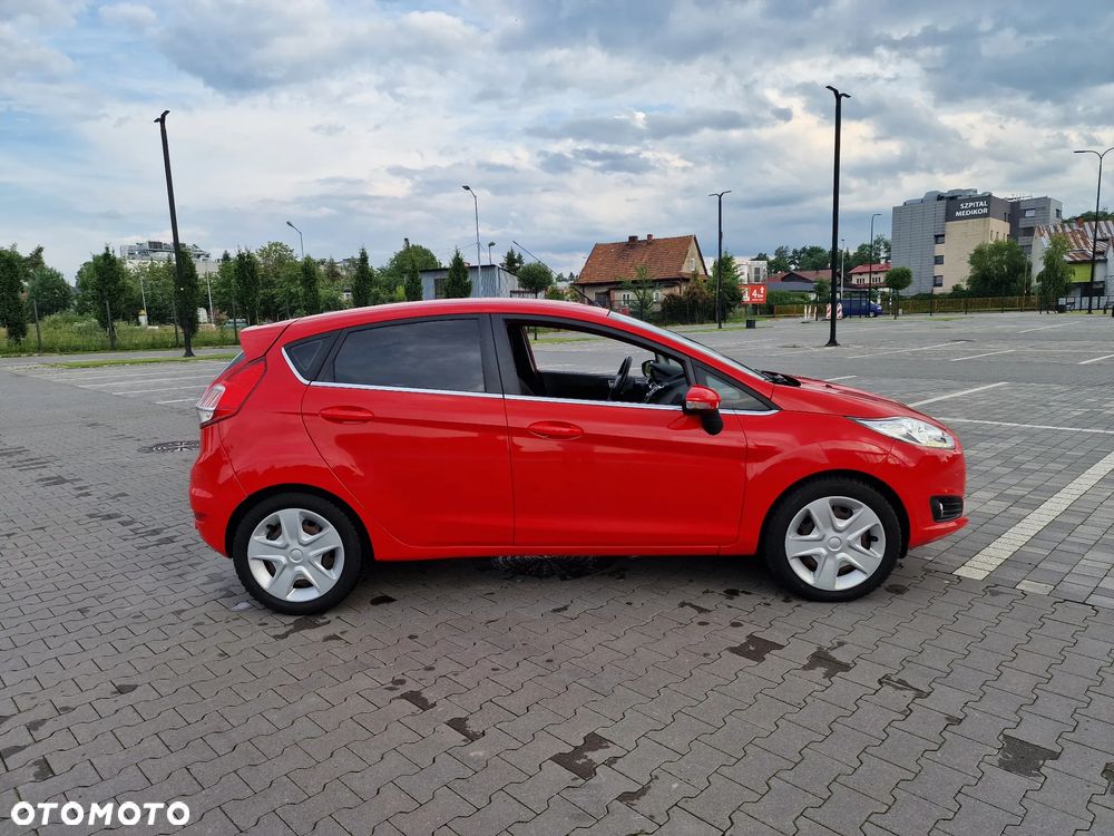 Ford Fiesta - 35