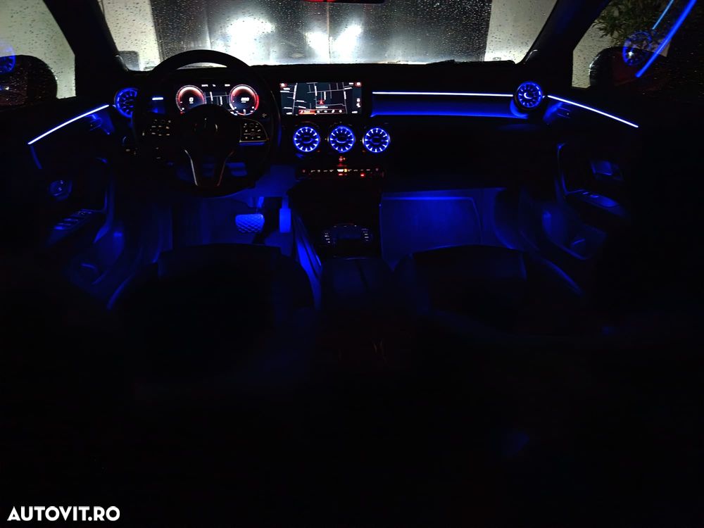 MERCEDES-BENZ A-Class 2022 — imagine 8