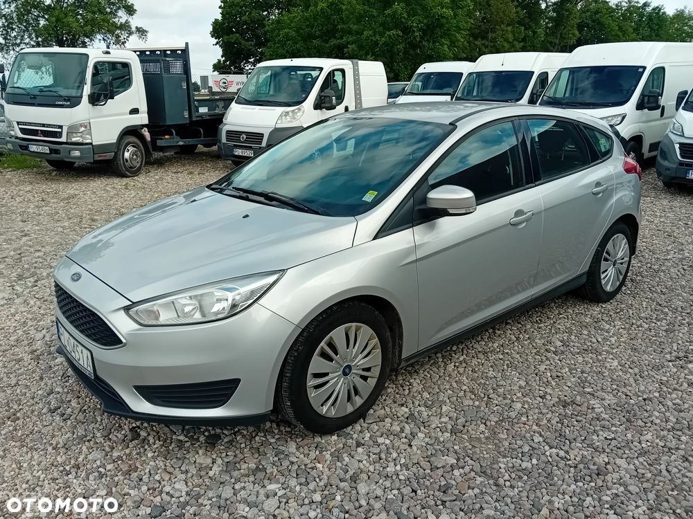 Ford Focus - 1