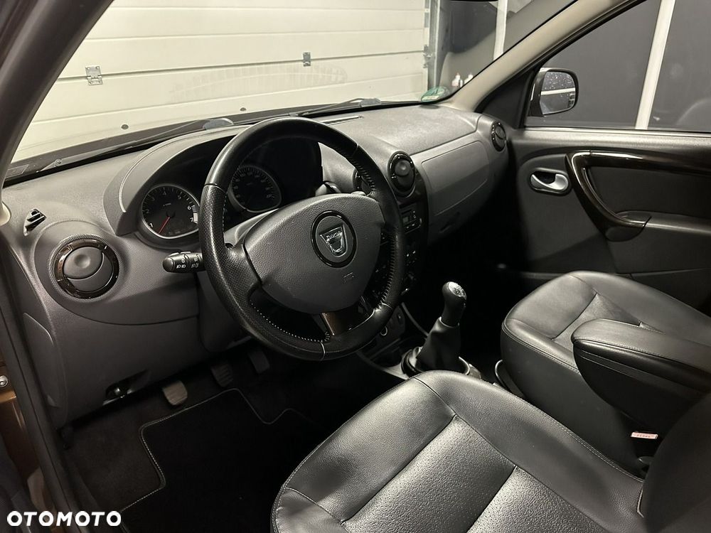 Dacia Duster 1.6 - 6