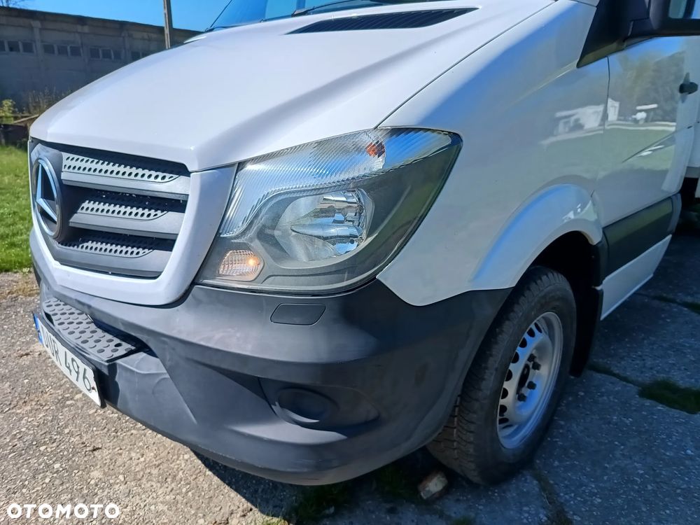 Mercedes-Benz Sprinter KONTENER+ winda ZEPRO (750kg) 2.1 diesel 163kM automat 2015 rok ROZSTAW OSI MAXI 4,34m ZADBANY! - 18