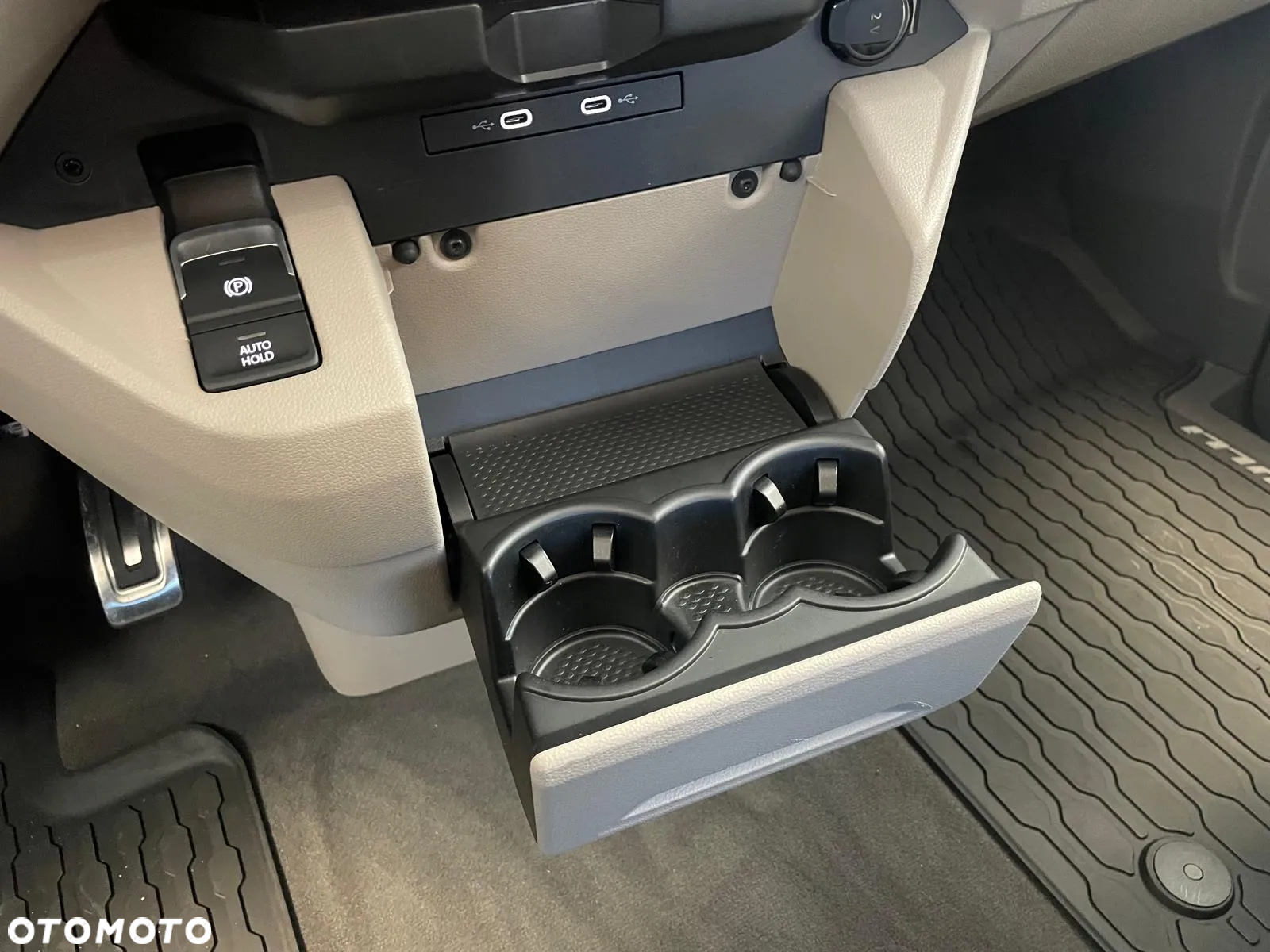 Volkswagen Multivan 2.0 TSI L2 Style DSG - 27