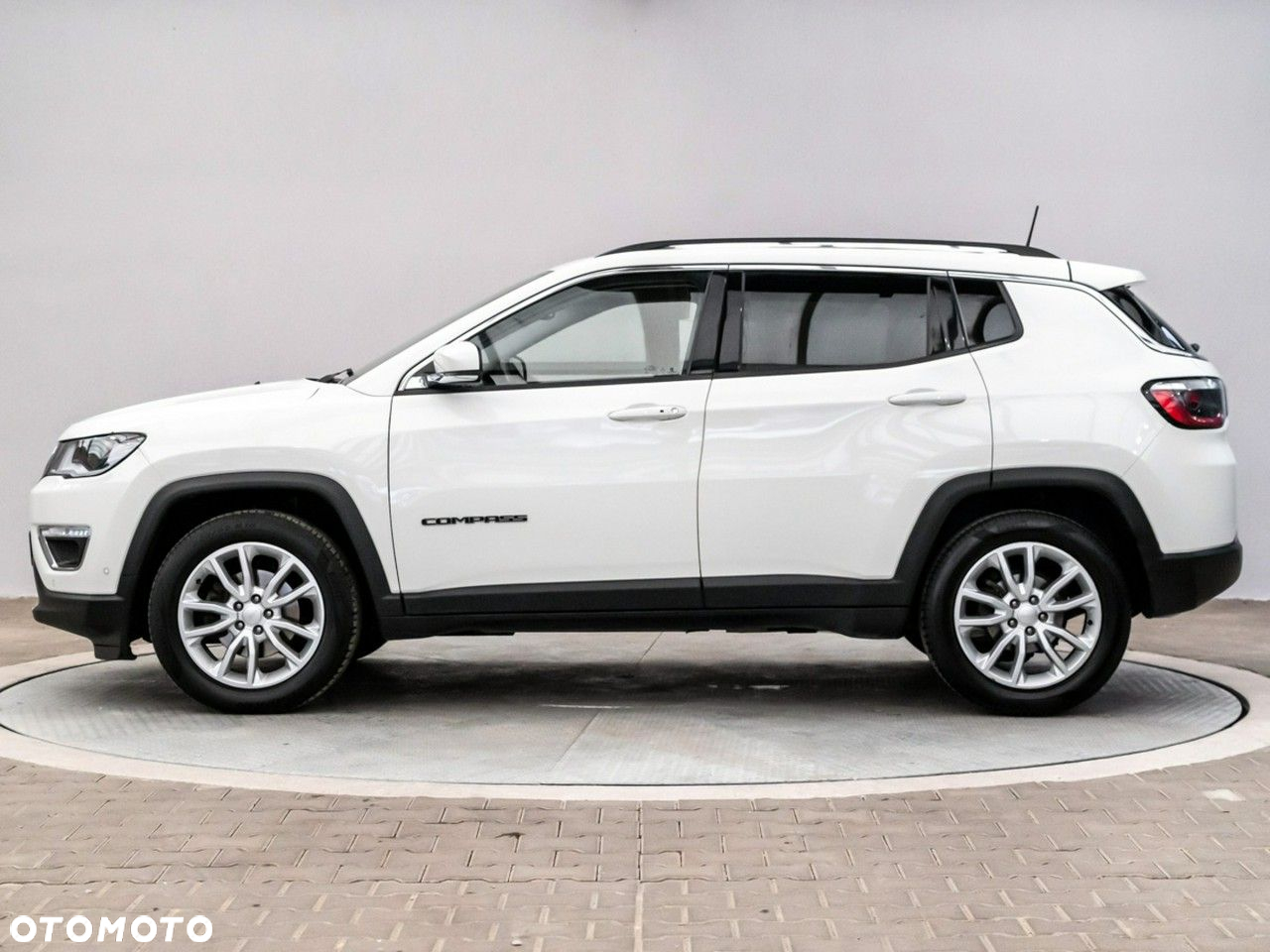 Jeep Compass 1.3 TMair Limited FWD S&S DDCT - 5