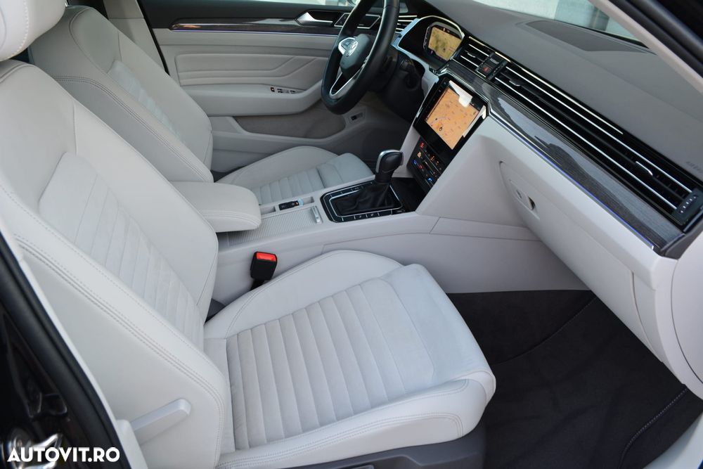 Volkswagen Passat - 16