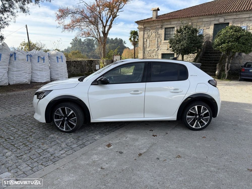 Peugeot 208 1.2 PureTech GT - 25