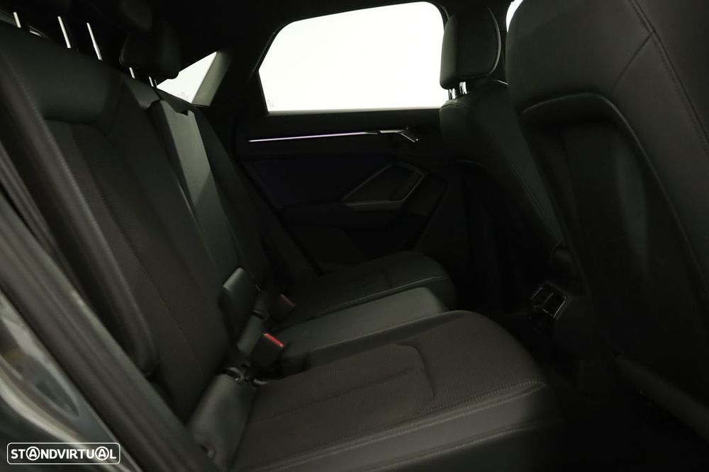 Audi Q3 Sportback 45 TFSIe S line S tronic - 23