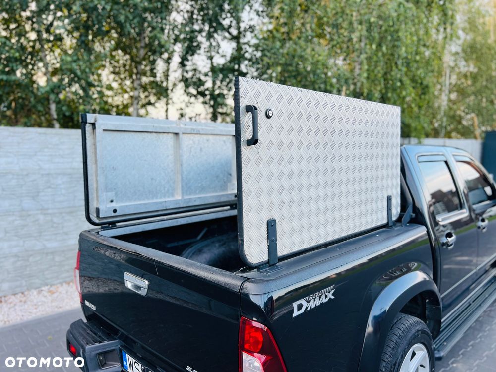 Isuzu D-Max 3.0d DC LS - 19
