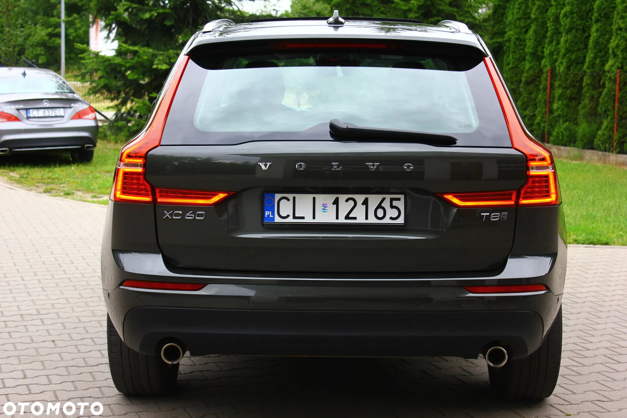 Volvo XC 60 T8 Twin Engine AWD Geartronic Momentum - 19