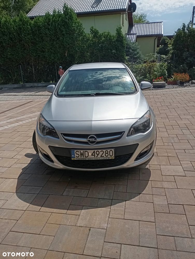Opel Astra - 2