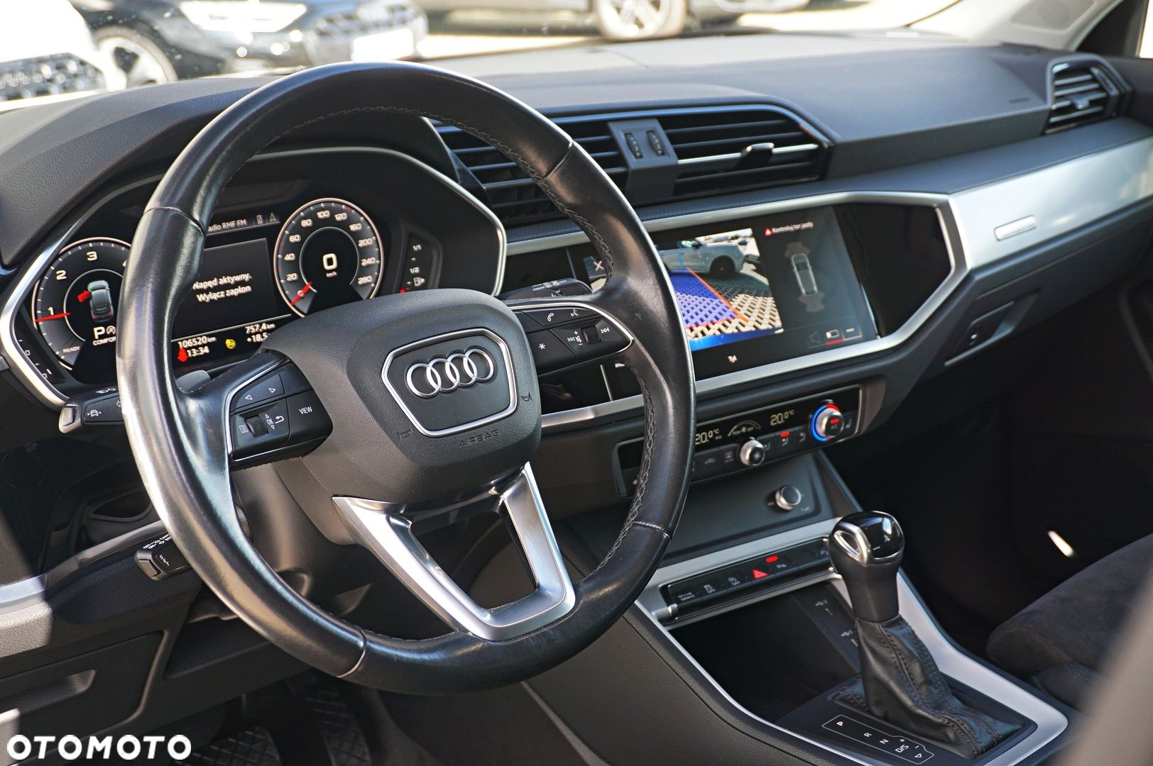 Audi Q3 Sportback - 12