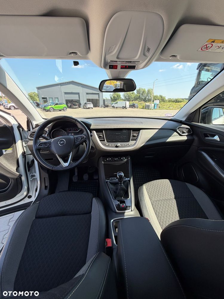 Opel Grandland X 1.2 T GPF Innovation S&S - 17