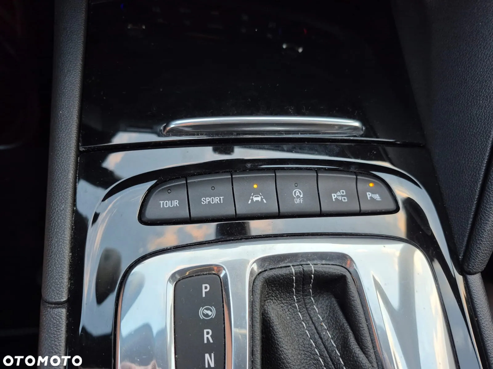 Opel Insignia 2.0 T 4x4 Innovation S&S - 13