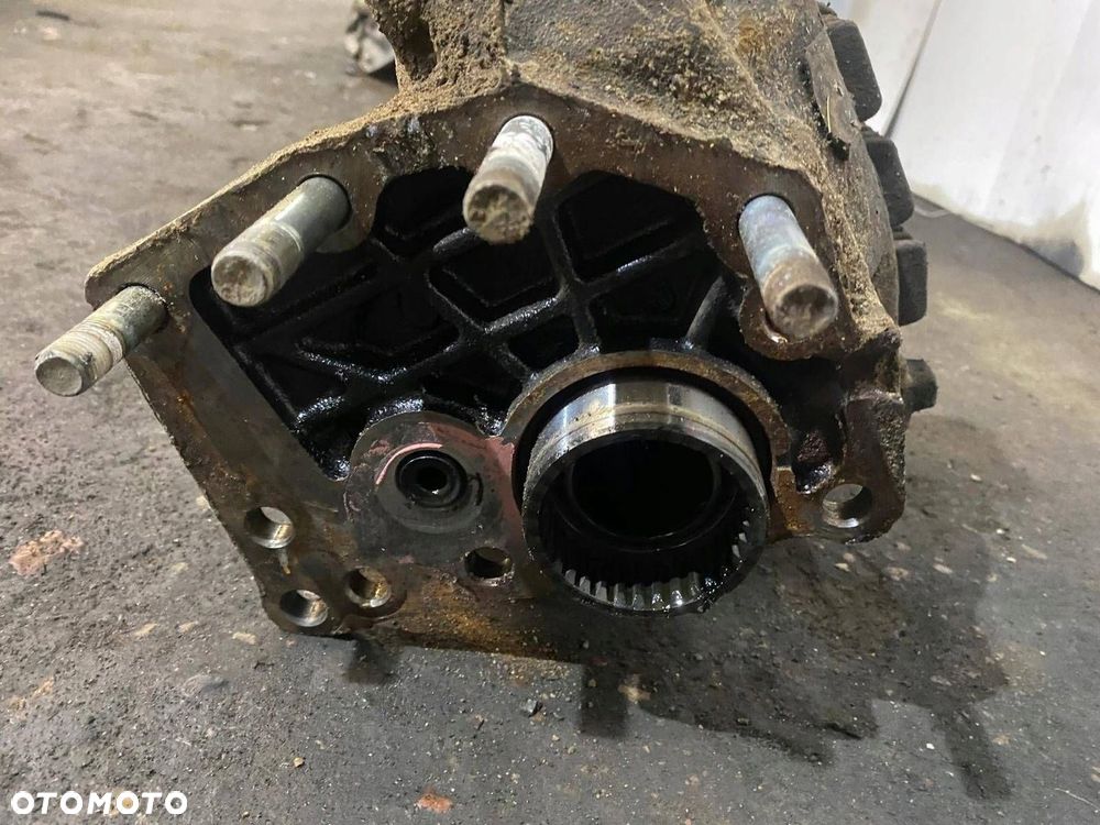 REDUKTOR SKRZYNI BIEGÓW TOYOTA RAV 4 II 2.0b - 7
