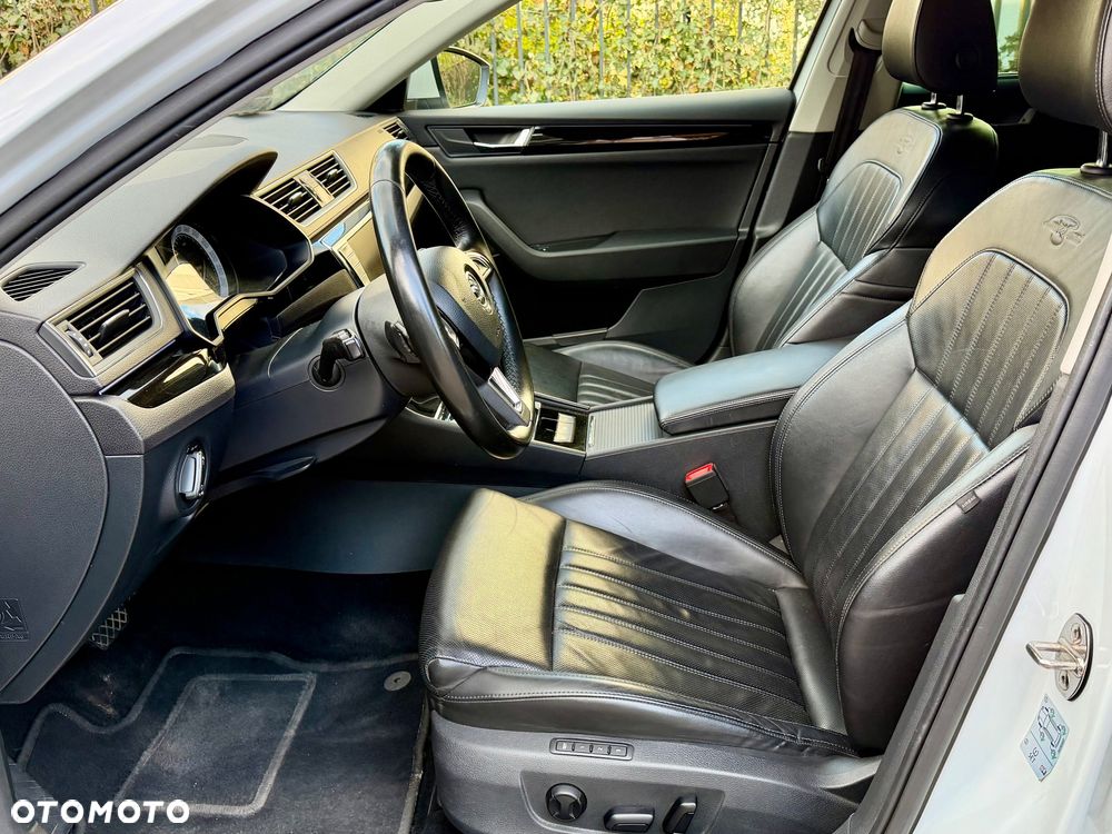 Skoda Superb 1.8 TSI L&K DSG - 24
