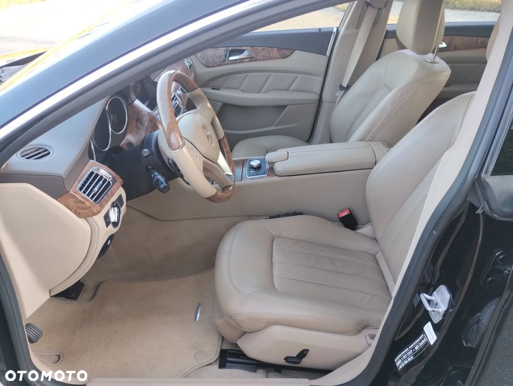 Mercedes-Benz CLS 350 CDI BlueEff - 13