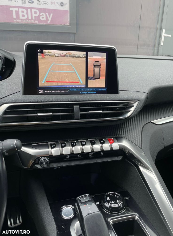 Peugeot 3008 1.2 PureTech Turbo S&S EAT6 GT-Line - 29