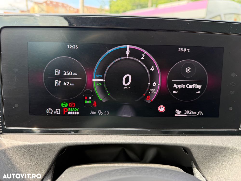 Volkswagen Tiguan - 8