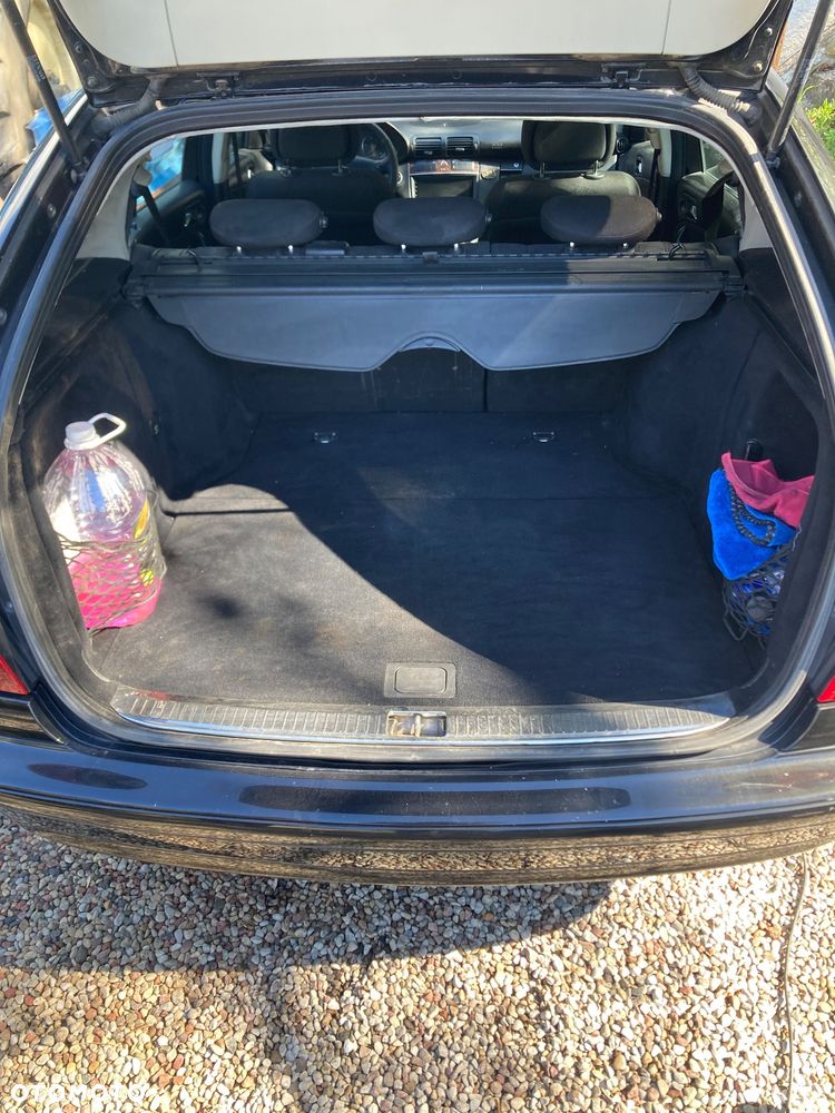 Mercedes-Benz Klasa C 220 CDI Automatik Classic DPF - 17