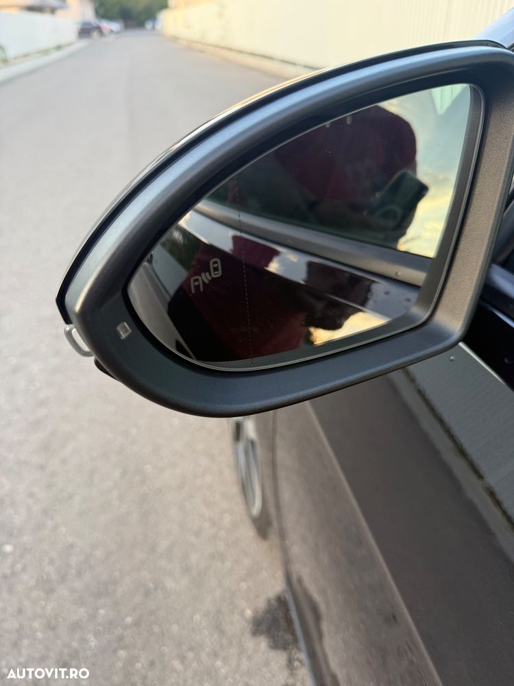 Volkswagen Golf - 20