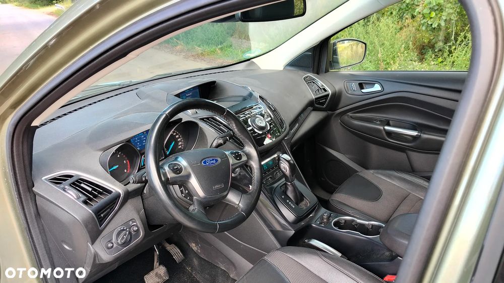 Ford Kuga 2.0 TDCi 4x4 Titanium - 7