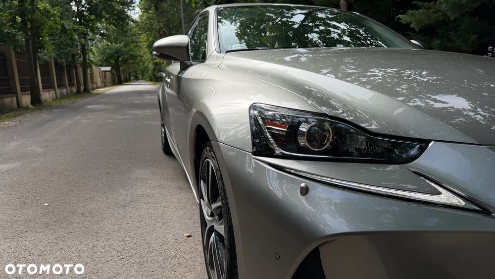 Lexus IS 200t Comfort - 7