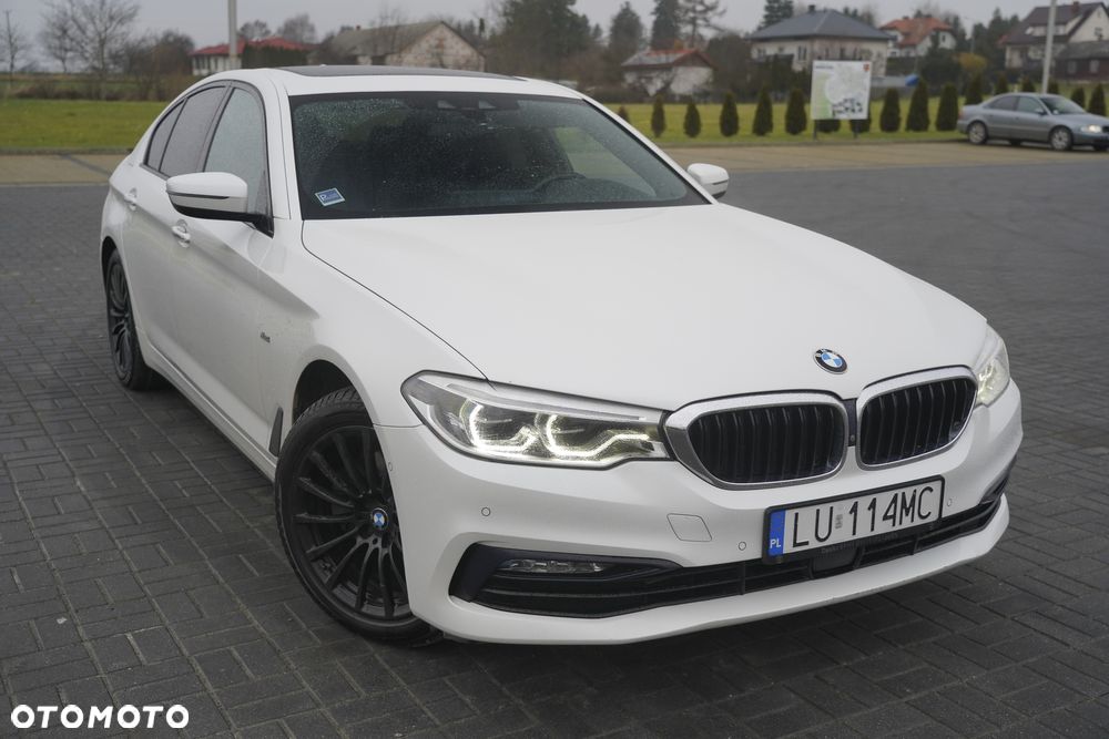 BMW Seria 5 520d Sport - 1