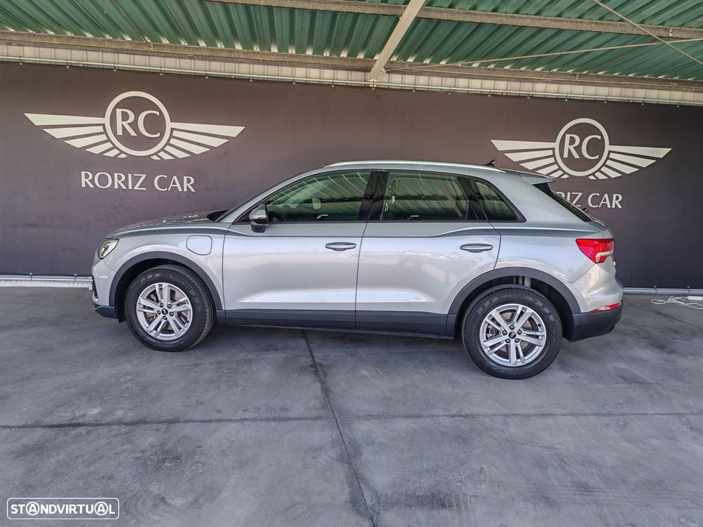 Audi Q3 45 TFSIe S tronic - 4