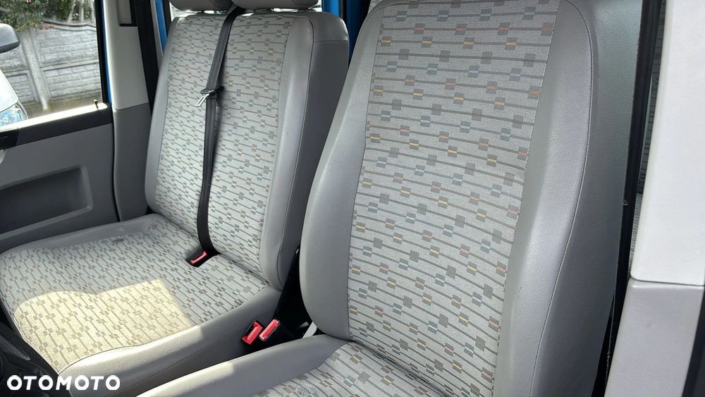 Volkswagen Transporter T5 - 11