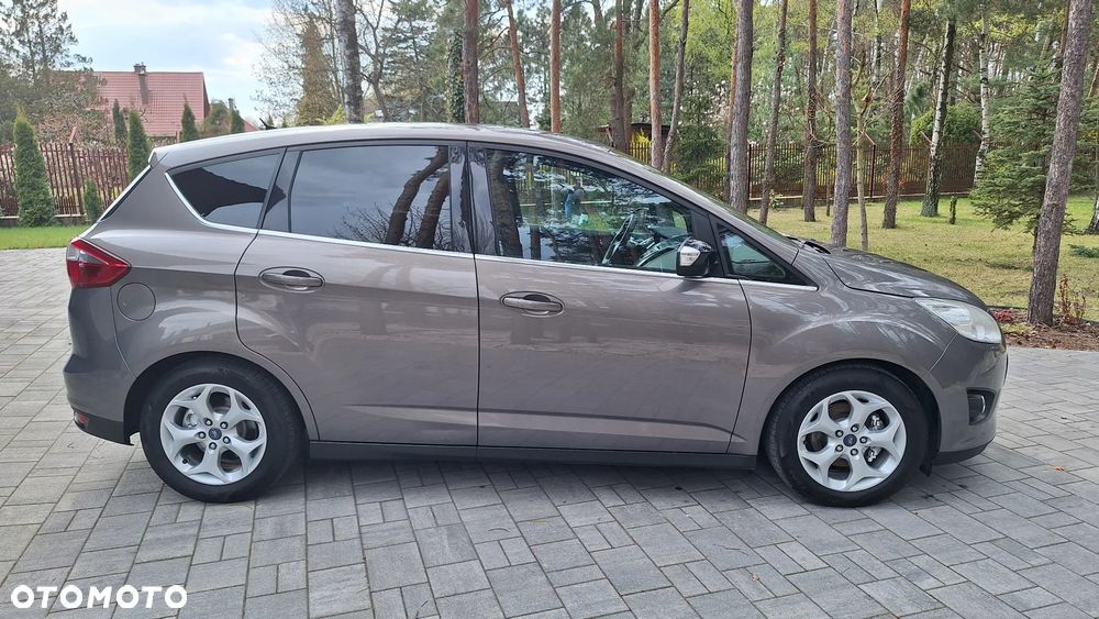 Ford C-MAX - 11
