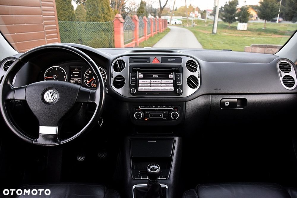 Volkswagen Tiguan 2.0 TDI DPF 4Motion Track & Style - 18