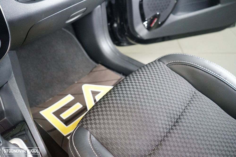 Renault Clio Sport Tourer Energy TCe 120 INTENS - 35