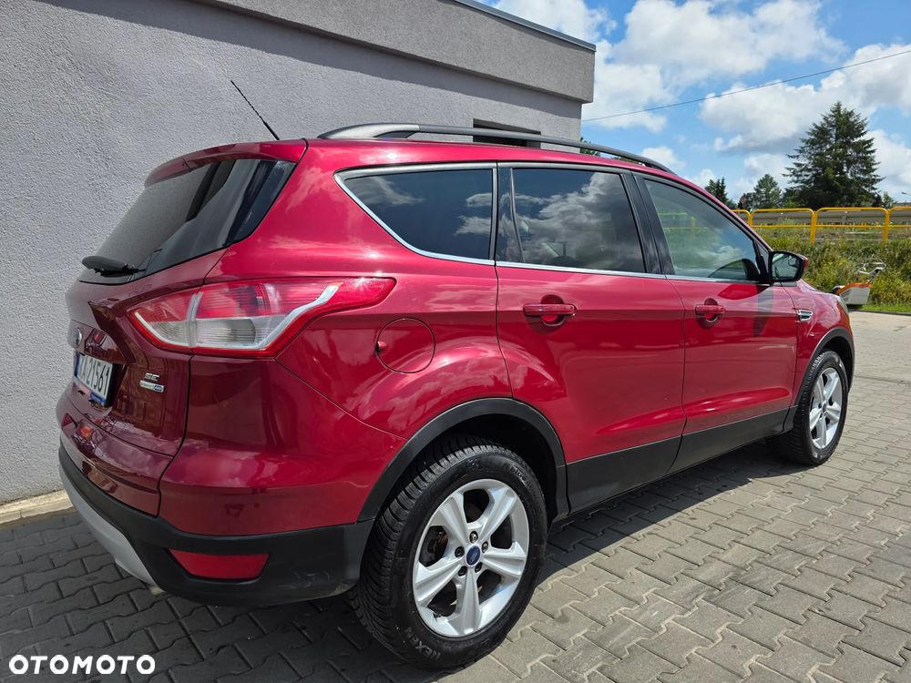 Ford Escape 1.5 EcoBoost AWD SE - 4