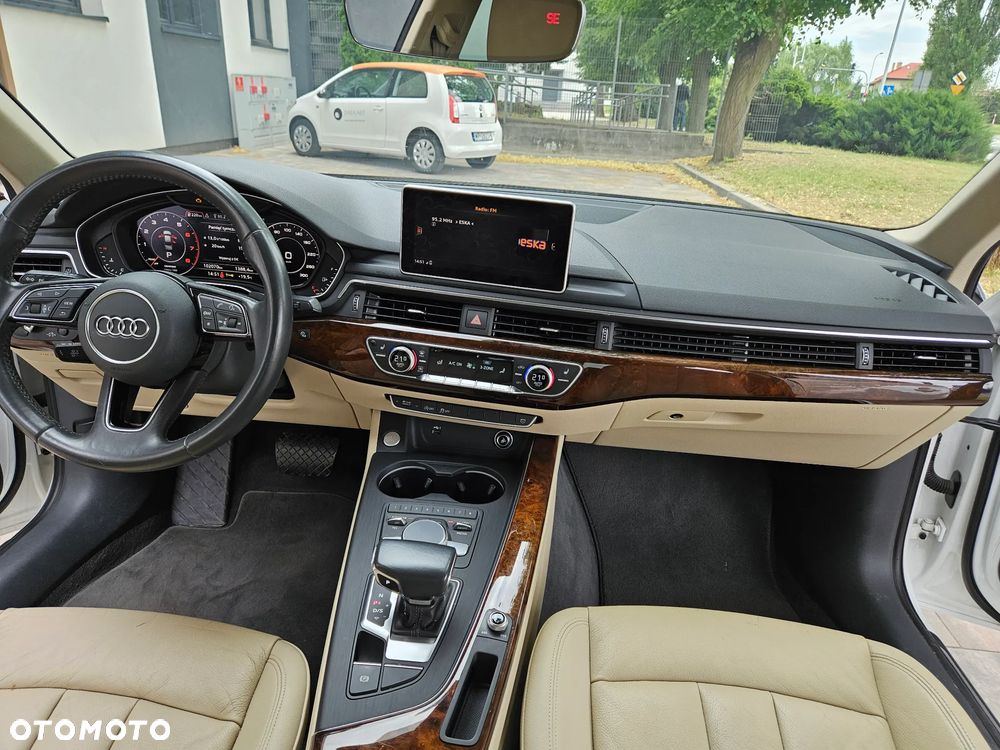 Audi A4 Limousine 2.0 TFSI ultra S tronic design - 13