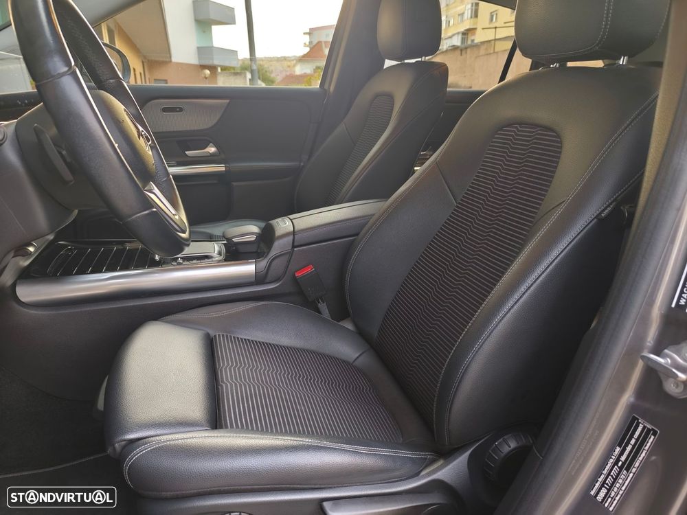 Mercedes-Benz GLA 180 d Progressive - 9