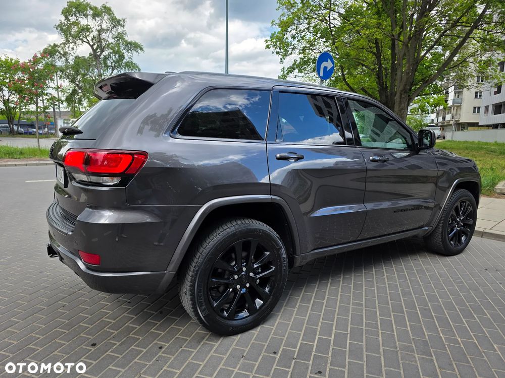 Jeep Grand Cherokee 3.6 V6 Summit - 31