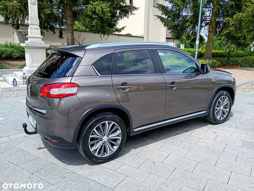 Peugeot 4008 - 15