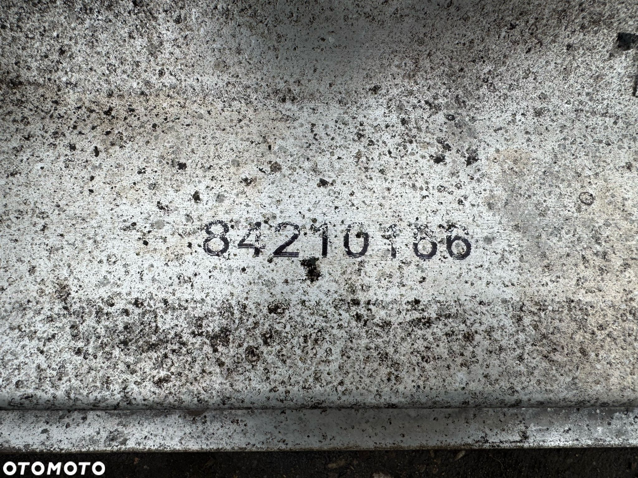 VOLVO FH4 BELKA ZDERZAKA PRZÓD 84210166 - 5