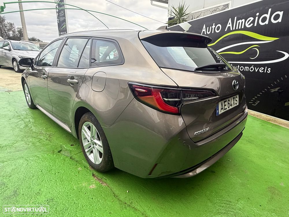Toyota Corolla Touring Sports 1.8 Hybrid Comfort - 6