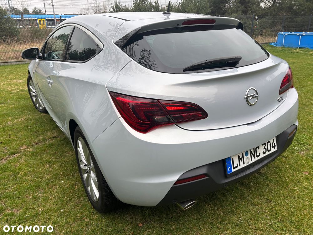 Opel Astra 1.4 Turbo Innovation - 10