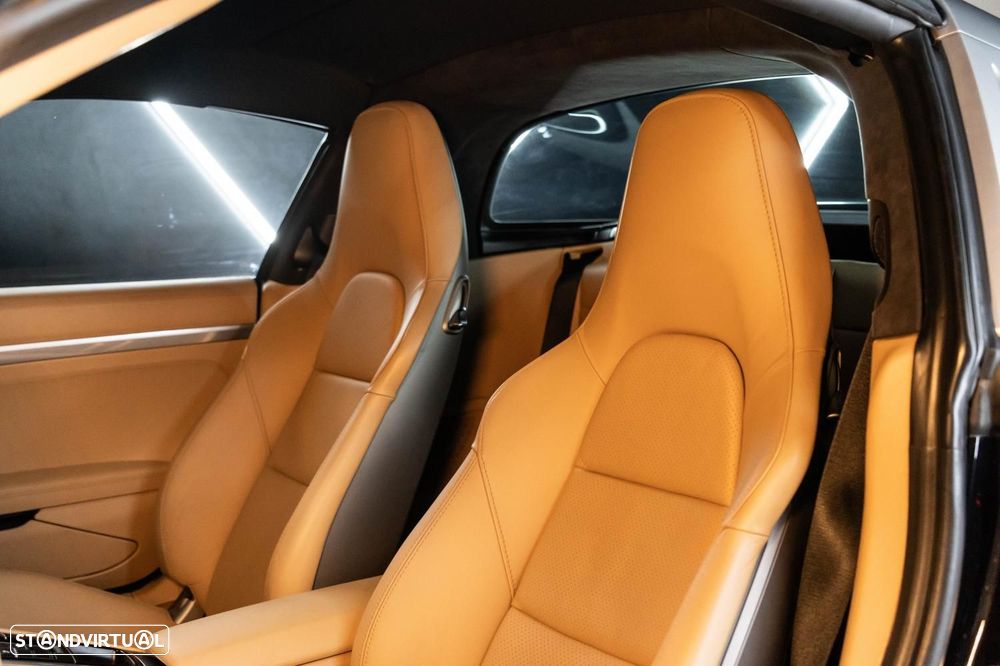 Porsche 911 Série F - 47
