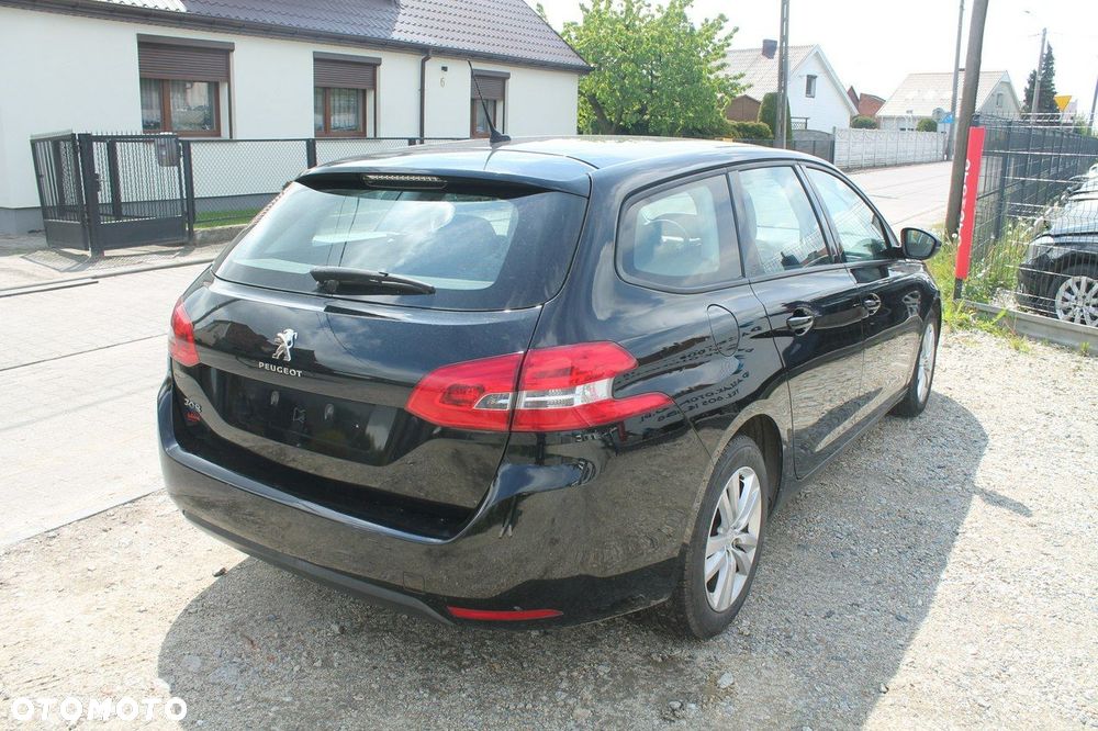 Peugeot 308 - 5