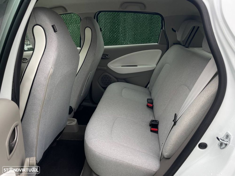 Renault Zoe (c/ Bateria) 41 kwh Intens - 6
