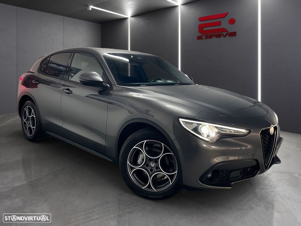 Alfa Romeo Stelvio 2.2 D Sprint AT8 - 3