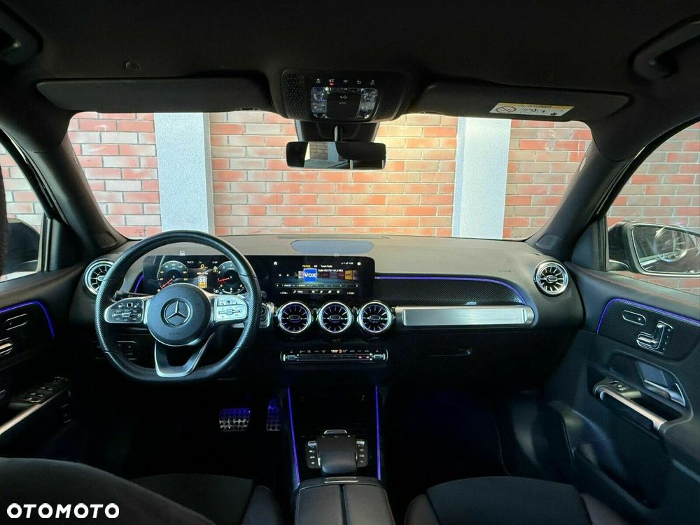 Mercedes-Benz GLB - 15