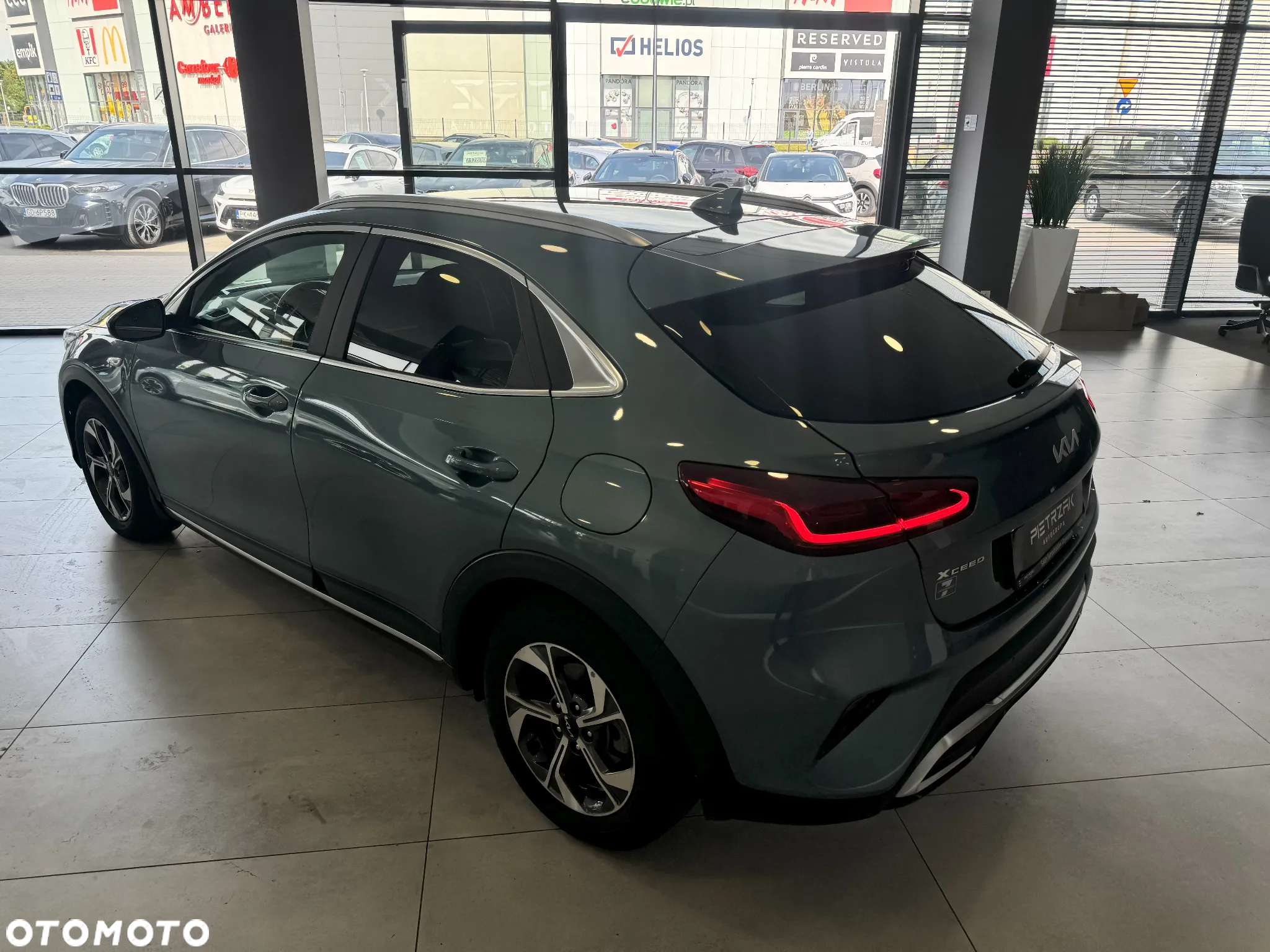 Kia XCeed 1.5 T-GDI M - 4