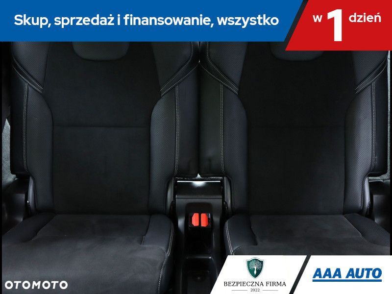 Volvo XC 90 - 17