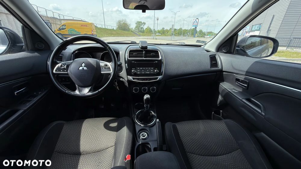 Mitsubishi ASX 1.8 DID Invite 4WD - 10