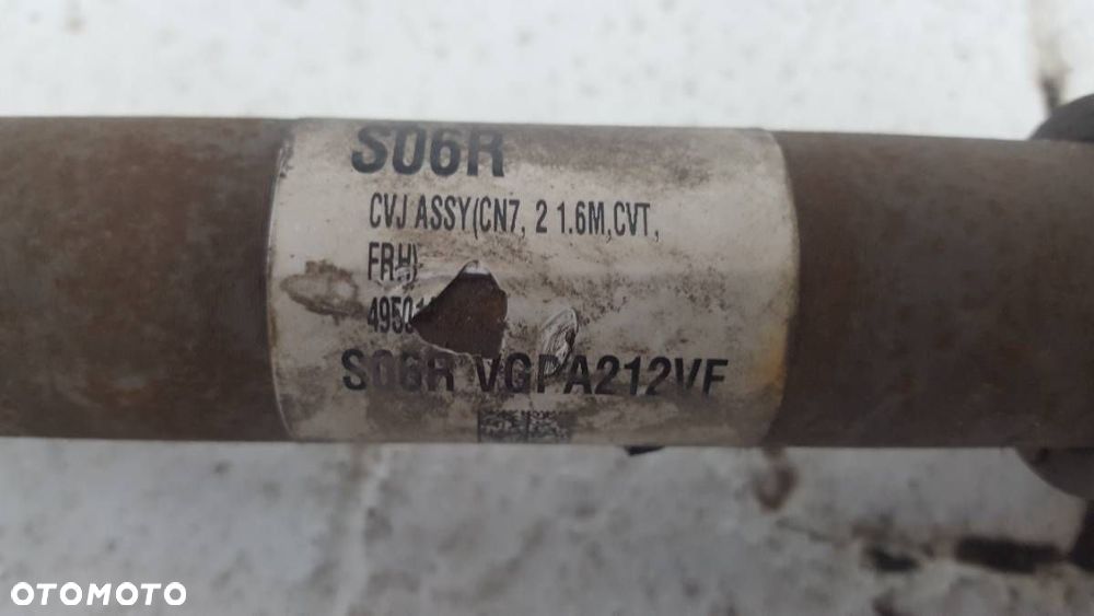 PÓŁOŚ PRAWA HYUNDAI ELANTRA VII 1.6 B AUTOMAT - 3