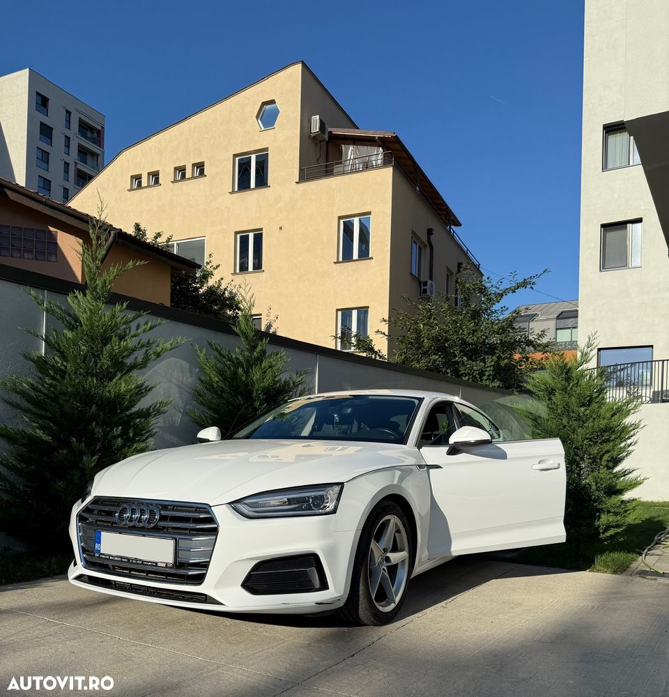 Audi A5 Coupe 2.0 40 TFSI S tronic Basic - 2
